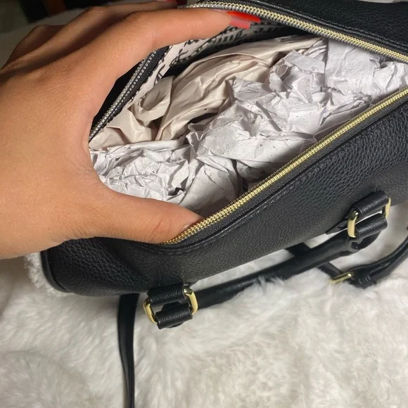 Juicy Couture Sherpa Satchel Crossbody Purse - Picture 3 of 3